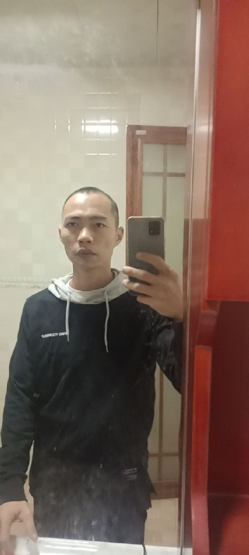 黄钟溢的第一张照片--全国闪婚服务中心
