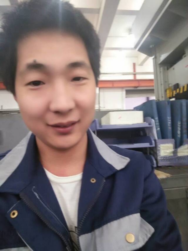 爱是你我的第一张照片--全国闪婚服务中心