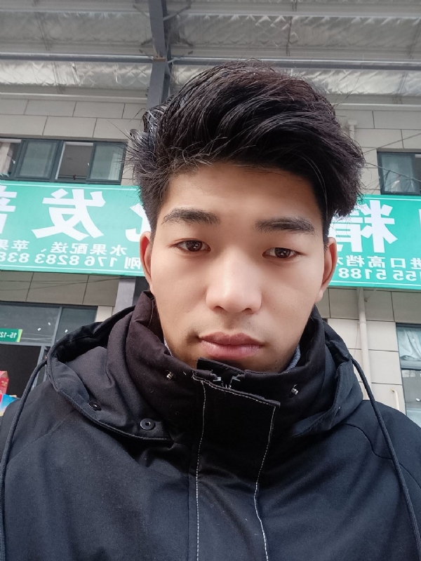 AA的第一张照片--全国闪婚服务中心