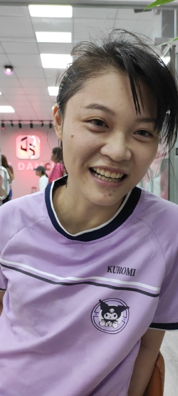 小慧的第二张照片--全国闪婚服务中心