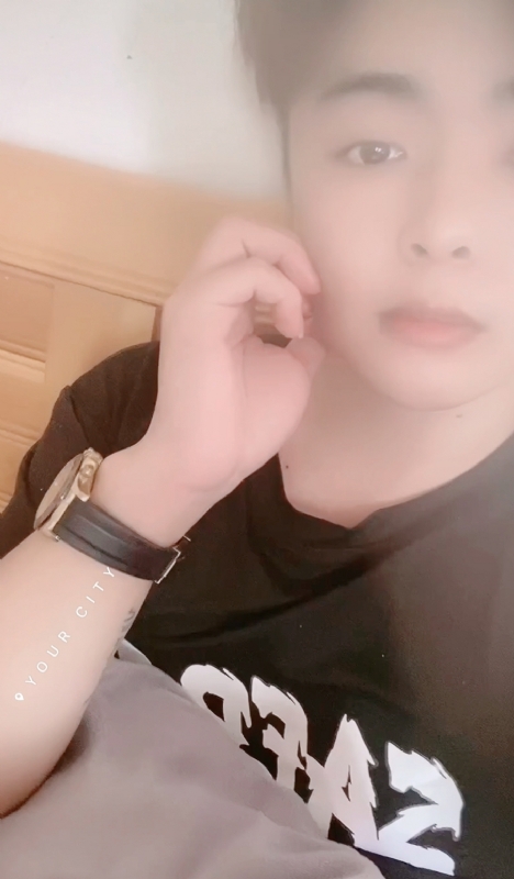 90后的第一张照片--全国闪婚服务中心