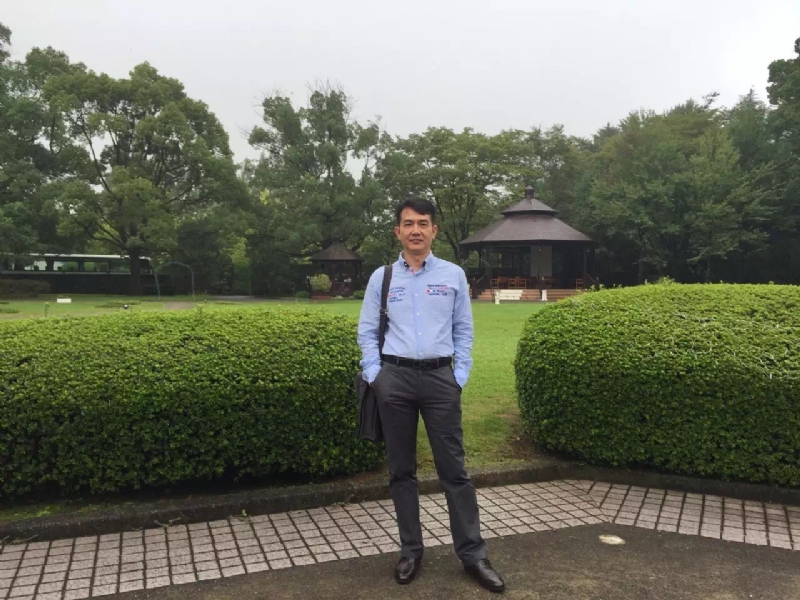 前世今生的第一张照片--全国闪婚服务中心
