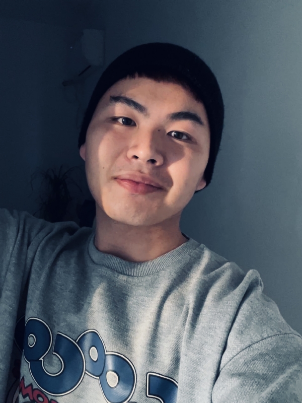 恋爱的第一张照片--全国闪婚服务中心