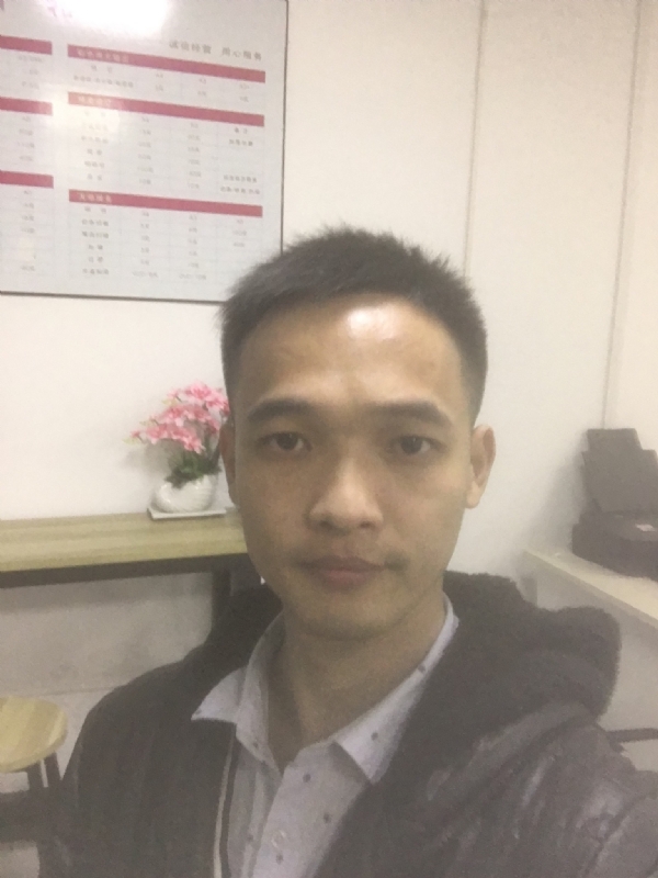 法律人小陈的第一张照片--全国闪婚服务中心
