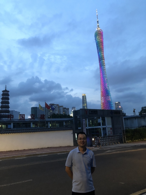 两越总督的第一张照片--全国闪婚服务中心