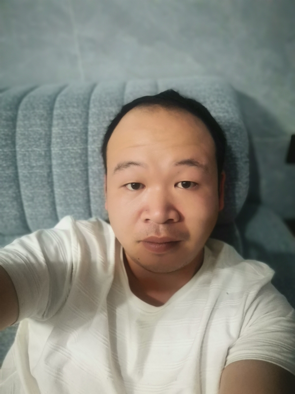 孤独老的第一张照片--全国闪婚服务中心