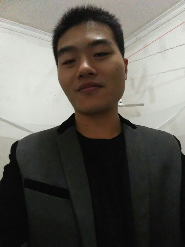 随风的第二张照片--全国闪婚服务中心
