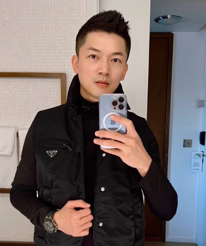 钱多多的第一张照片--全国闪婚服务中心