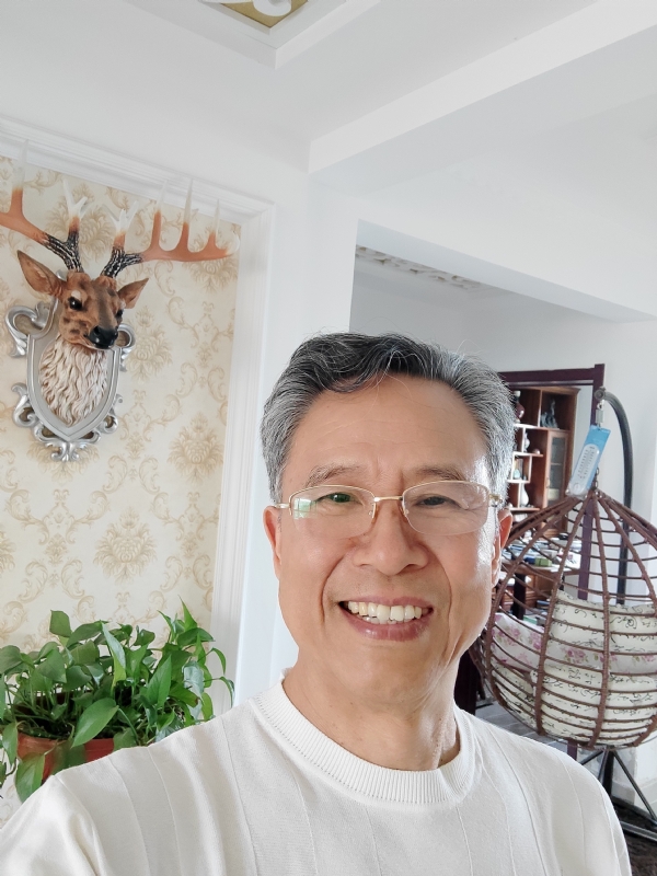 坐看云起时的第一张照片--全国闪婚服务中心