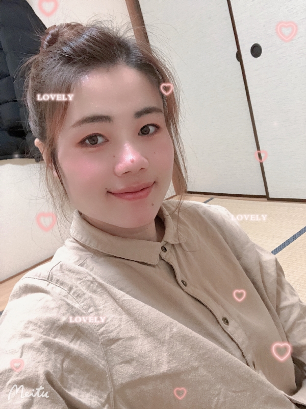 琳琅满目的第一张照片--全国闪婚服务中心