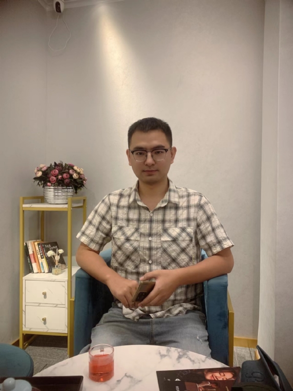 微尘的第四张照片--全国闪婚服务中心