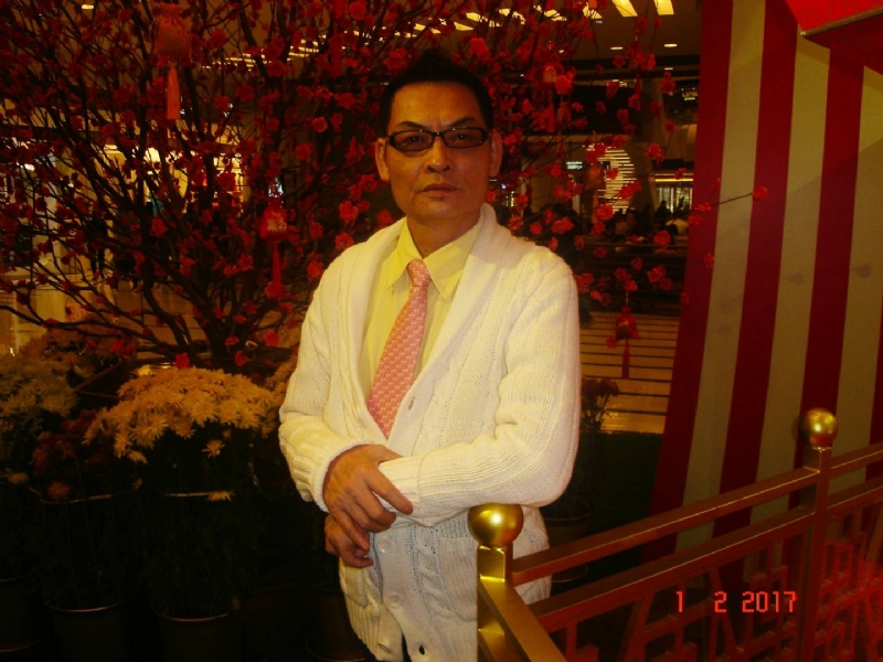 sun的第三张照片--全国闪婚服务中心