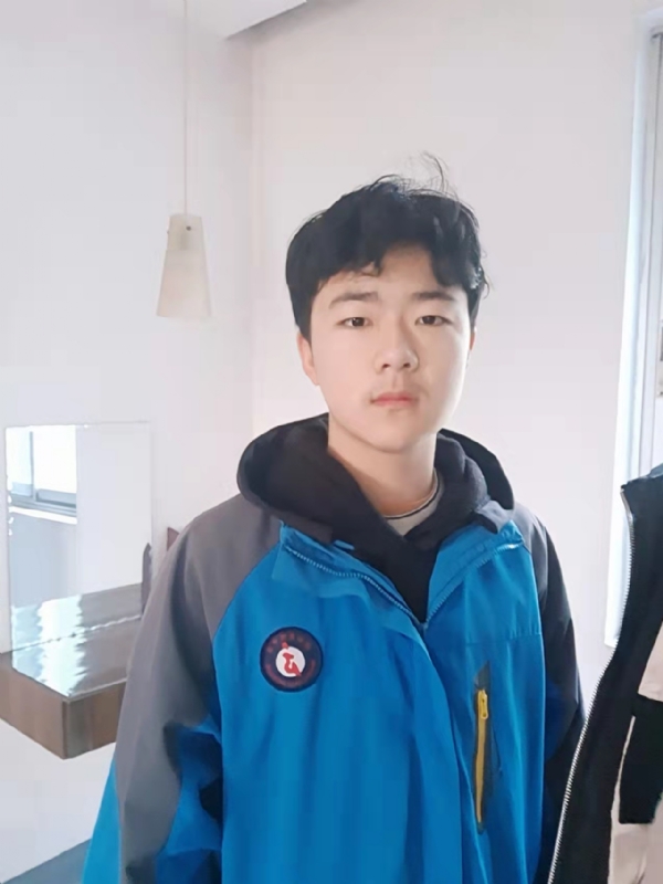 沐辰的第一张照片--全国闪婚服务中心
