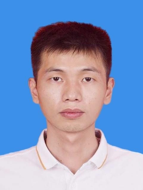 豪雨的第一张照片--全国闪婚服务中心
