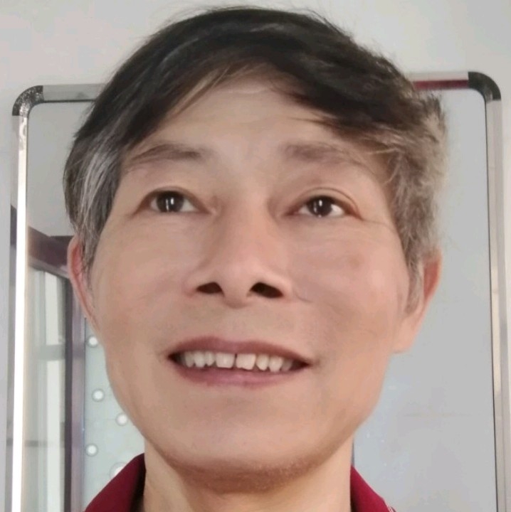 唐衡的第一张照片--全国闪婚服务中心