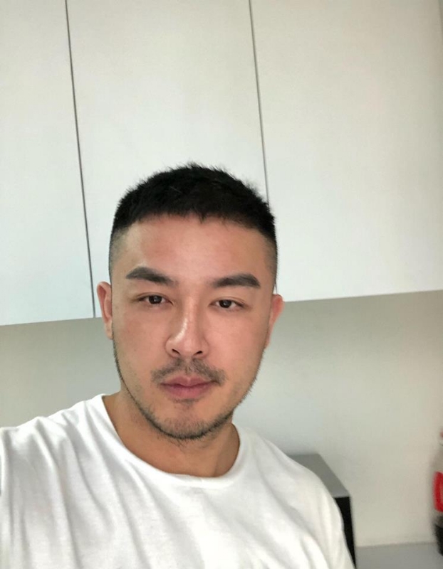 周周的第二张照片--全国闪婚服务中心