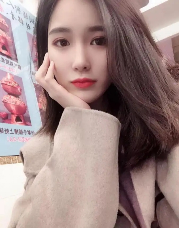 谢玲的第一张照片--全国闪婚服务中心