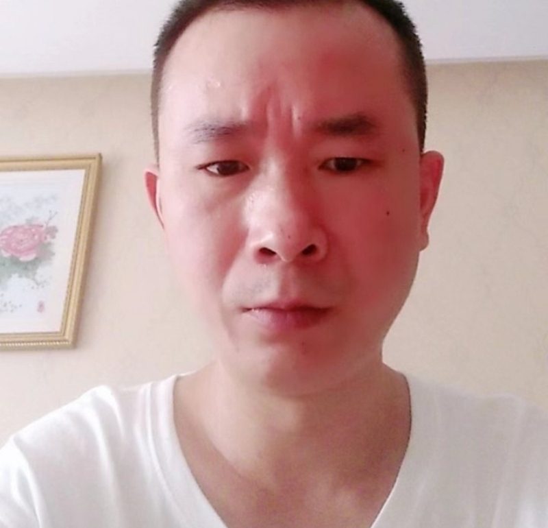 自由飞翔的第一张照片--全国闪婚服务中心