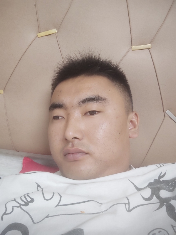 往事如烟的第一张照片--全国闪婚服务中心