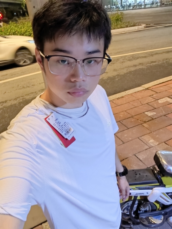 jxz的第一张照片--全国闪婚服务中心