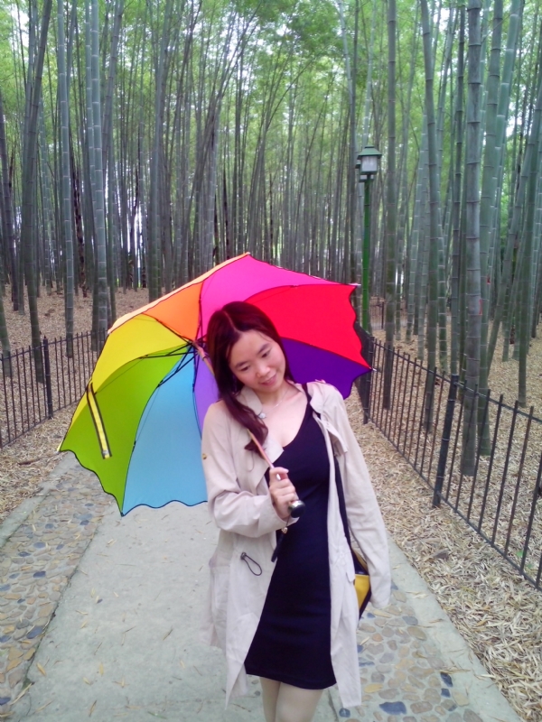 小小白的第一张照片--全国闪婚服务中心