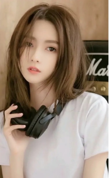 小花花的第一张照片--全国闪婚服务中心