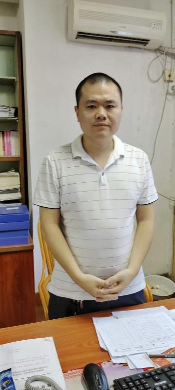千里川寻的第一张照片--全国闪婚服务中心