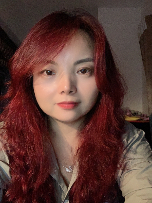 静静的第二张照片--全国闪婚服务中心