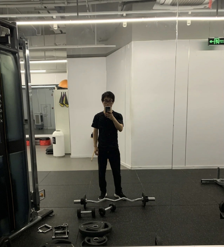 Barry的第一张照片--全国闪婚服务中心
