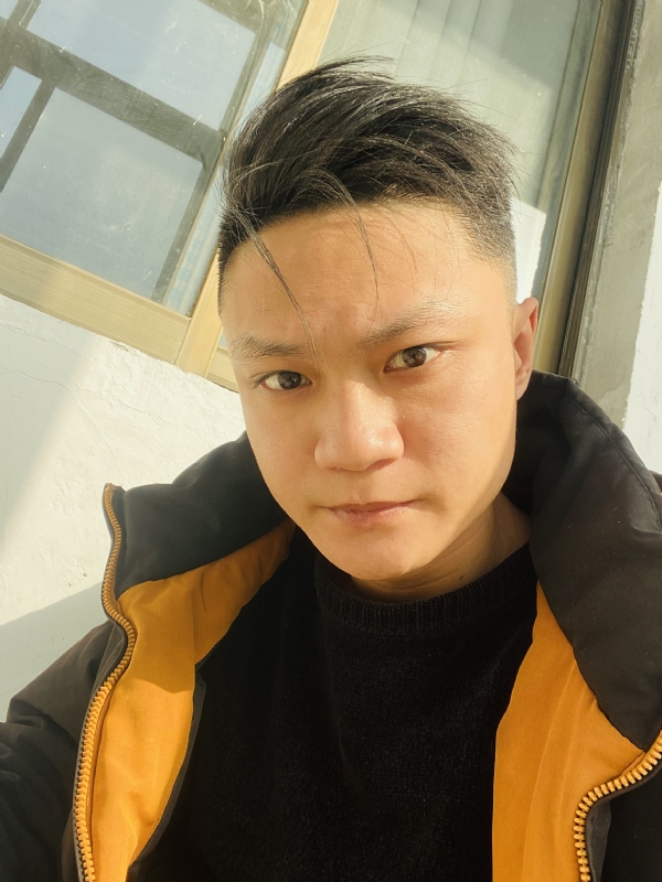 凯子的第一张照片--全国闪婚服务中心