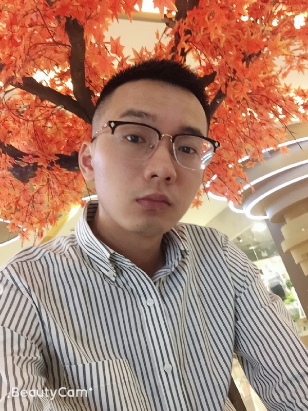 老-boy的第一张照片--全国闪婚服务中心