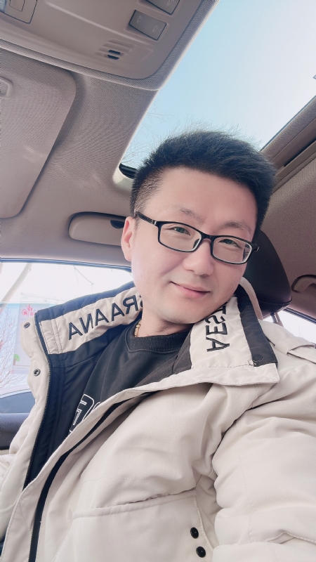 不离不弃的第二张照片--全国闪婚服务中心