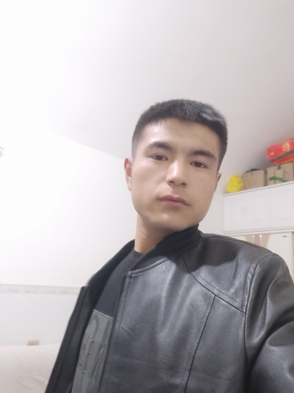 找女朋友的第一张照片--全国闪婚服务中心