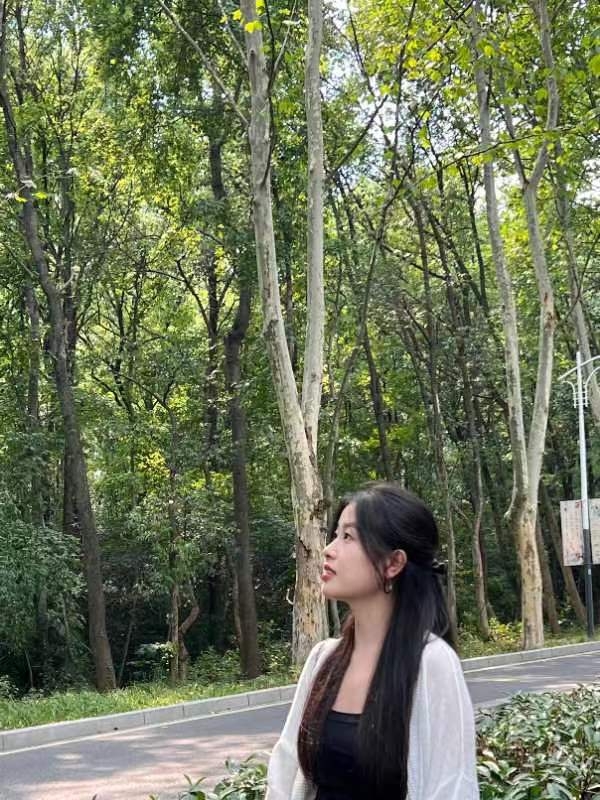 美好生活的第一张照片--全国闪婚服务中心