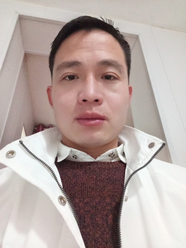 忧伤还是快乐的第一张照片--全国闪婚服务中心