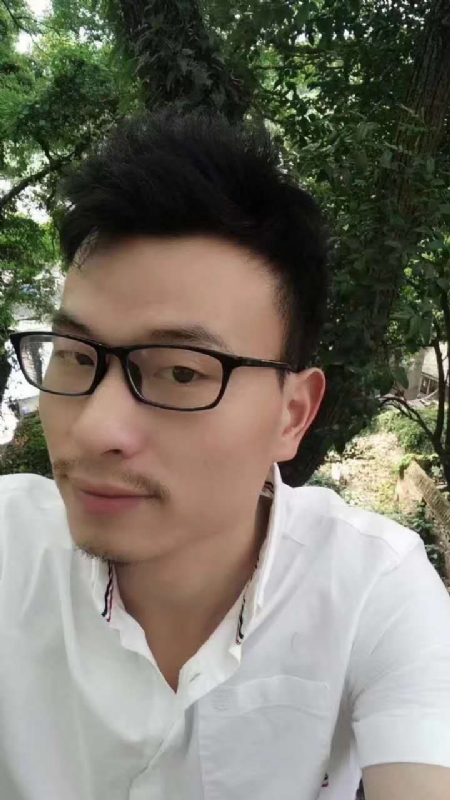 真心找女友的第一张照片--全国闪婚服务中心