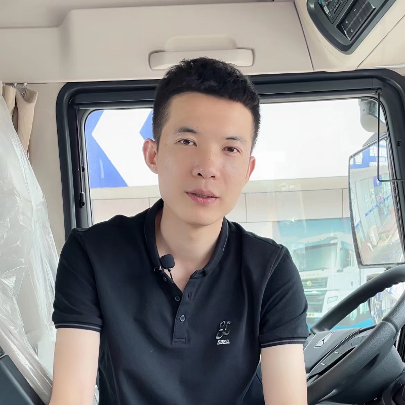 胡一凡的第一张照片--全国闪婚服务中心