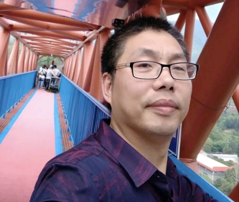 山羊的第一张照片--全国闪婚服务中心