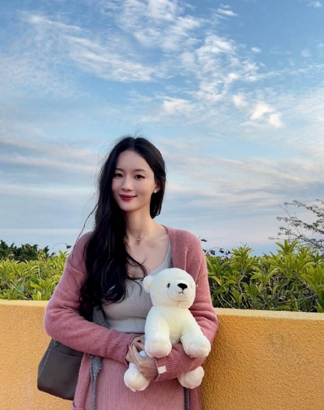 me的第二张照片--全国闪婚服务中心