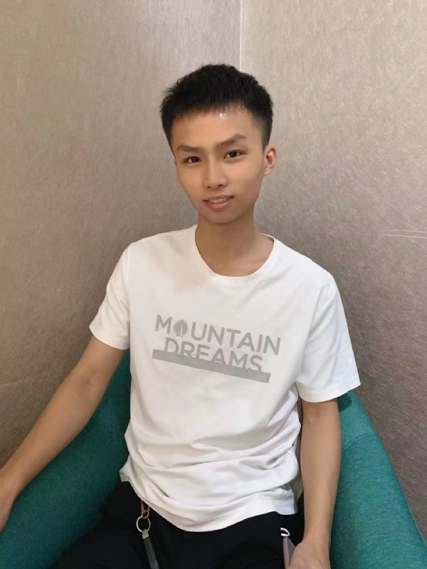 吥離吥棄的第一张照片--全国闪婚服务中心