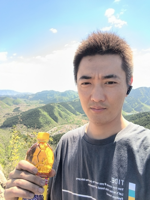 彡彡的第七张照片--全国闪婚服务中心