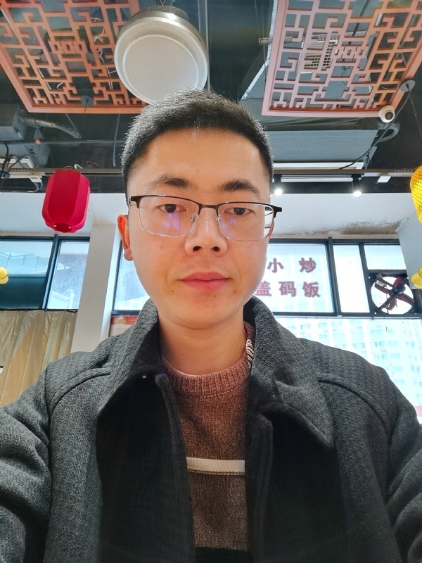阿发的第一张照片--全国闪婚服务中心