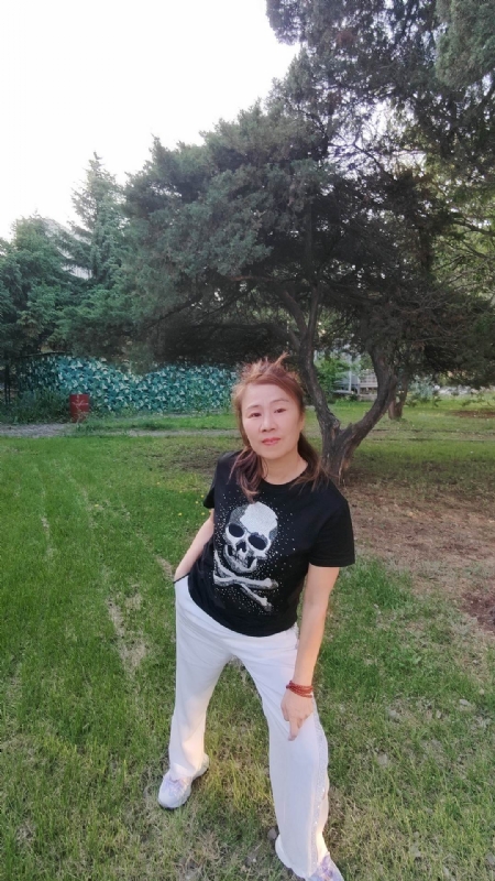 晚霞的第二张照片--全国闪婚服务中心