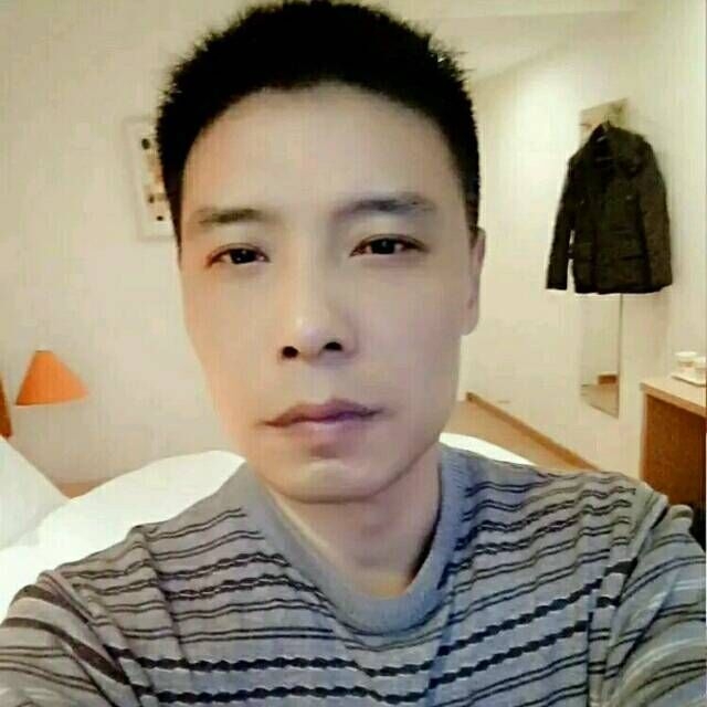 边城的第一张照片--全国闪婚服务中心