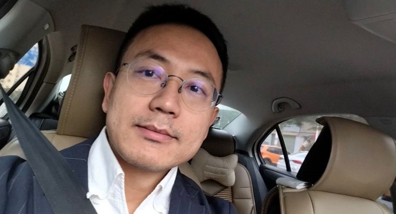 百柯争流的第一张照片--全国闪婚服务中心