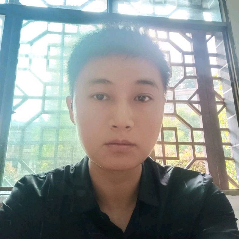 枫叶的第一张照片--全国闪婚服务中心
