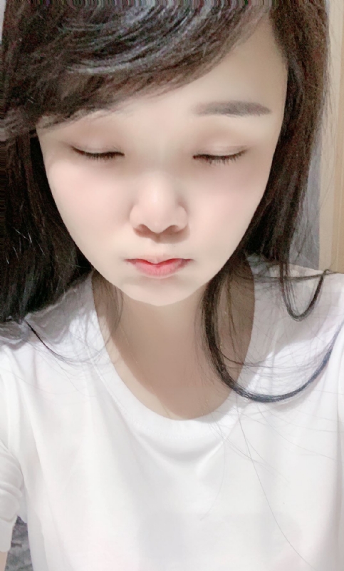 静静的第一张照片--全国闪婚服务中心