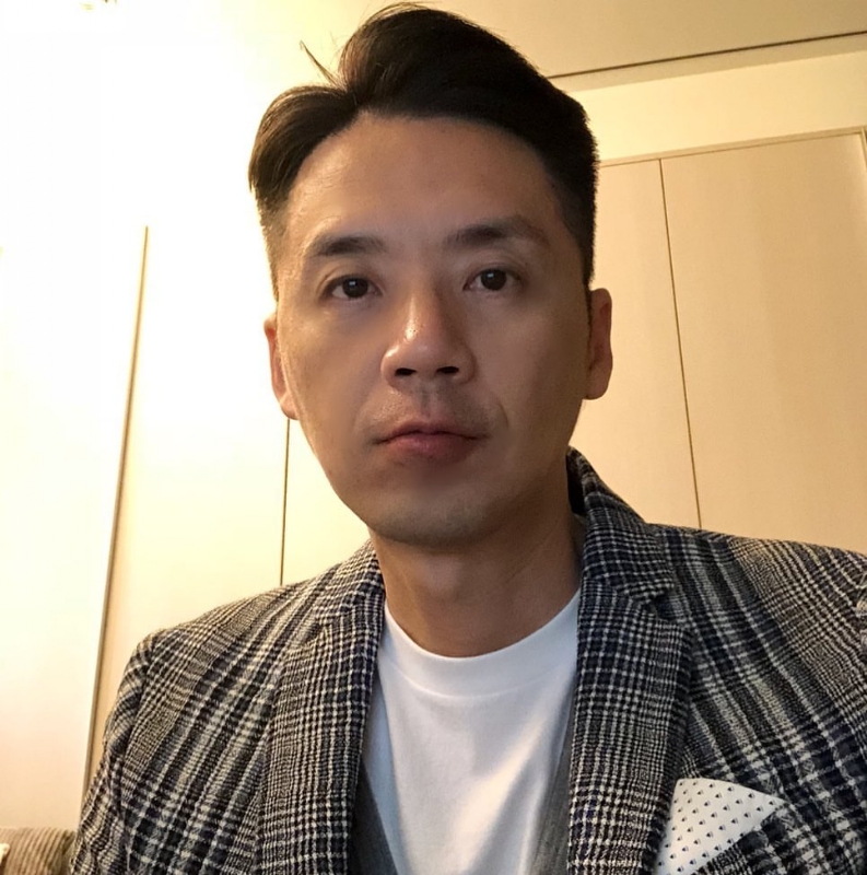 James的第二张照片--全国闪婚服务中心