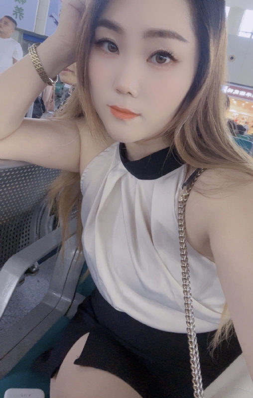 媛媛的第三张照片--全国闪婚服务中心