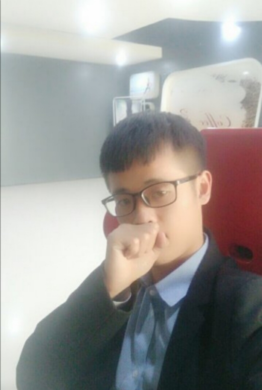 绝卓苦坚的第二张照片--全国闪婚服务中心